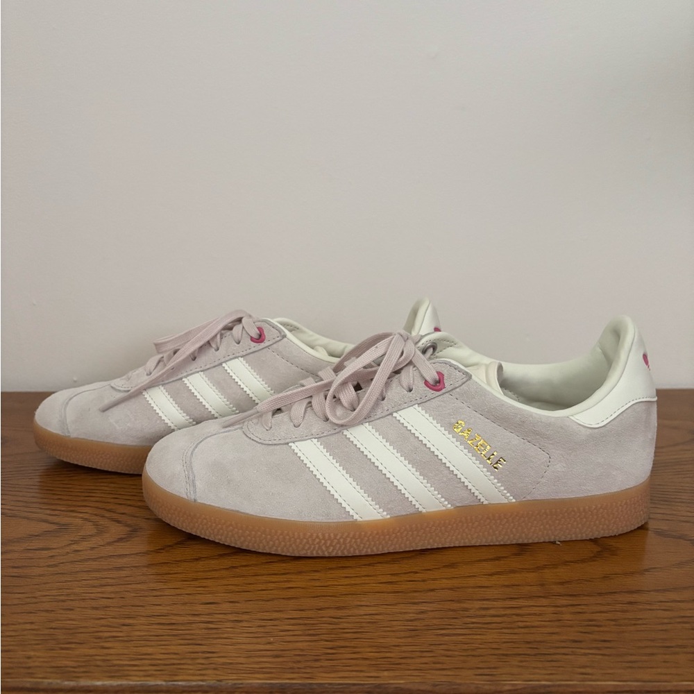 Adidas Gazelle Sneakers Limited Edition size 7.5